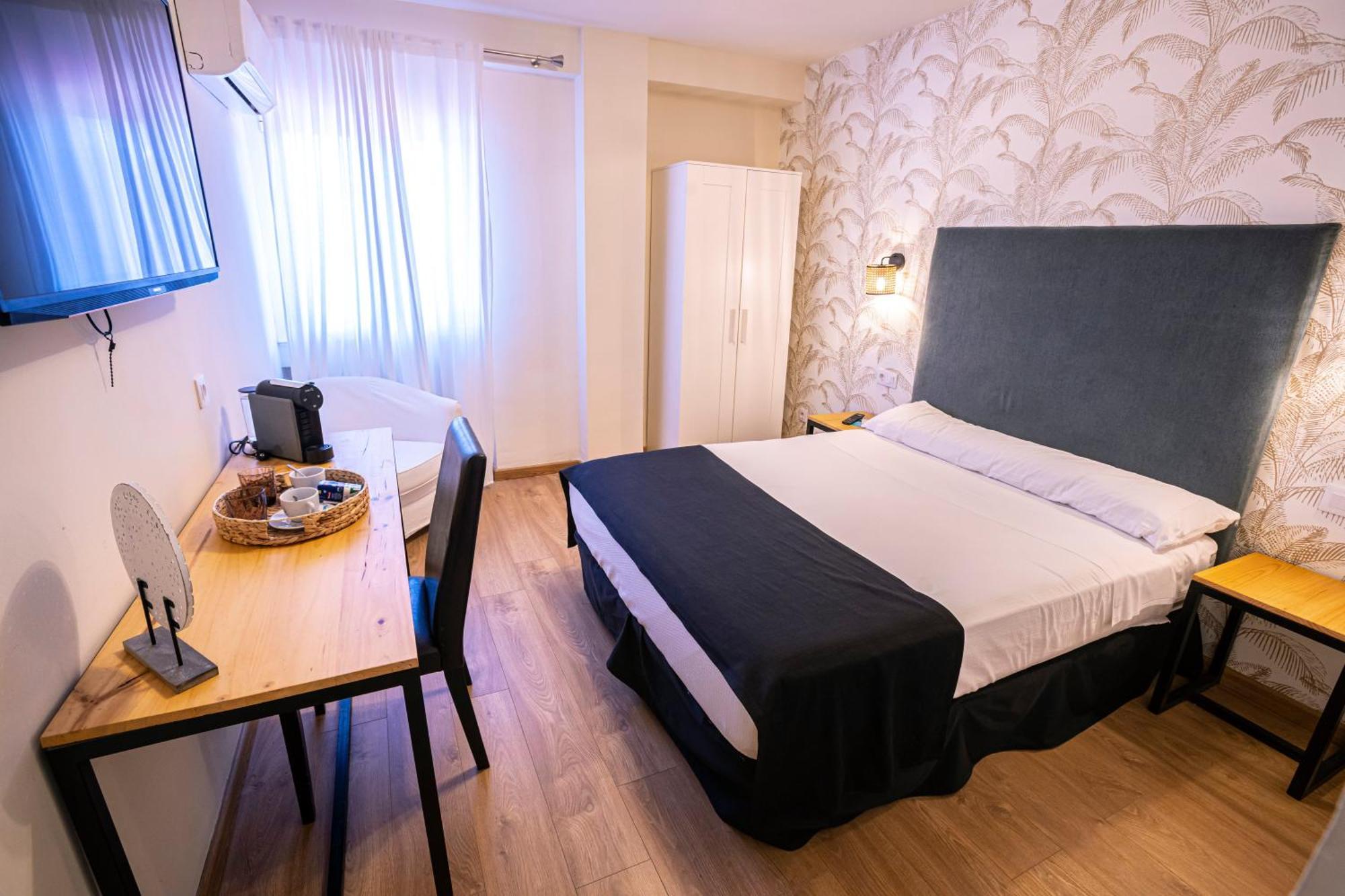 Complejo Roma Hotel Aldeanueva del Camino Luaran gambar